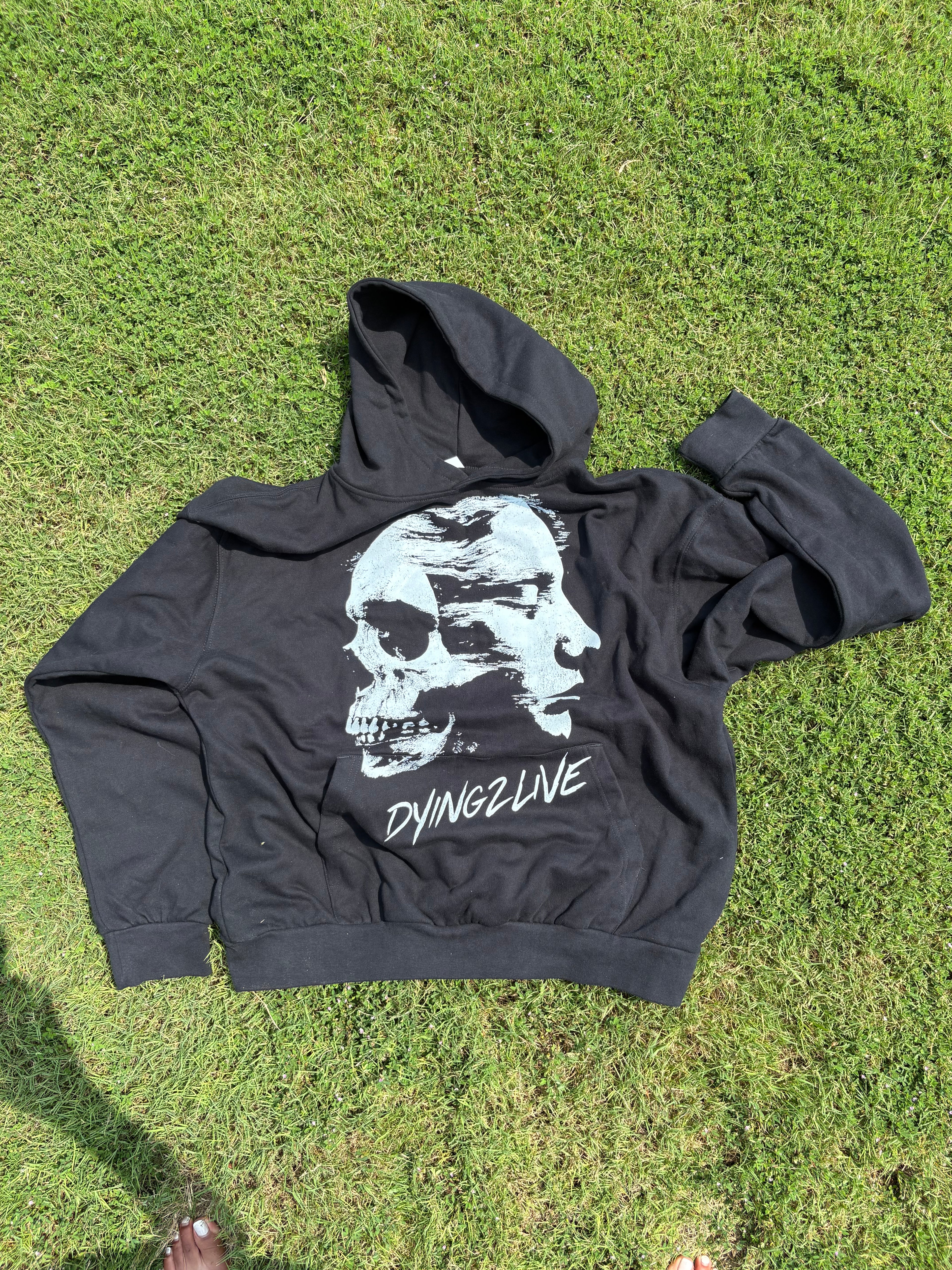 D2L graphic hoodie
