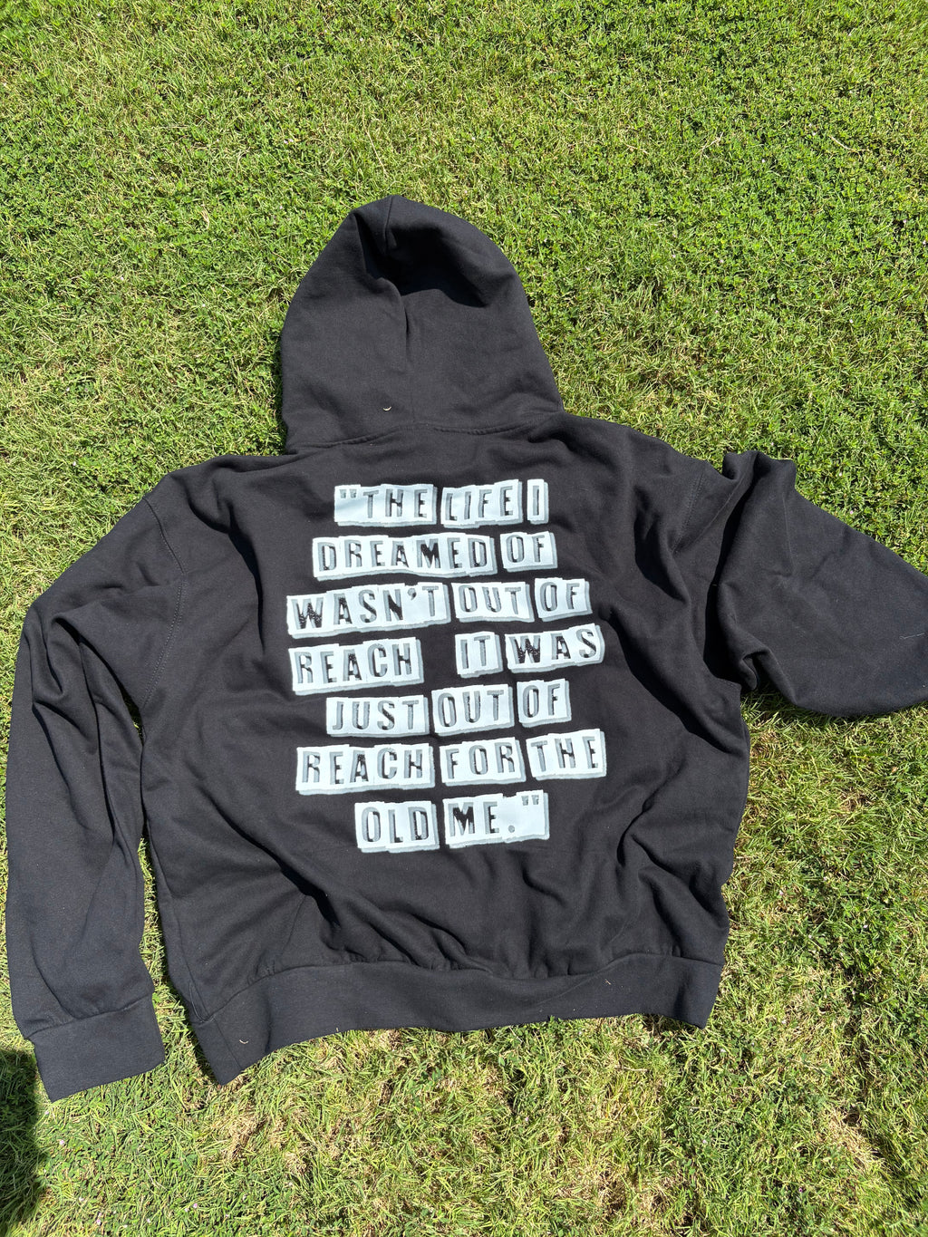 D2L graphic hoodie